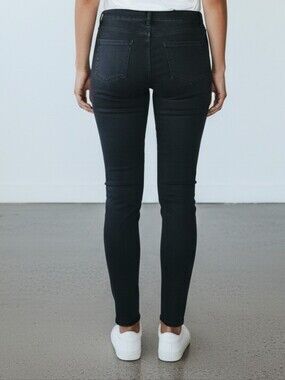 Garnet Hill Women’s Navy 5-Pocket Blue Slim Pant 6